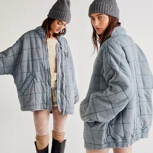 FREE PEOPLE Blue Quilted Dolman Full Zip Up Pockets Jacket size Medium